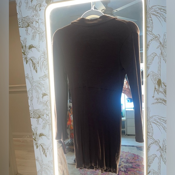 LUSH long sleeve mini dress - Picture 3 of 3